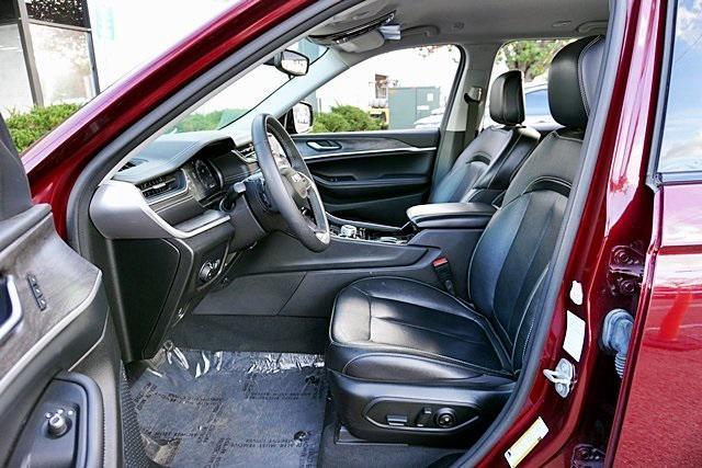 used 2023 Jeep Grand Cherokee car, priced at $24,778