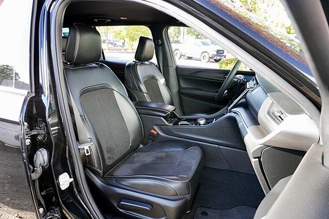 used 2023 Jeep Grand Cherokee L car, priced at $28,300