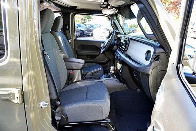 new 2026 Jeep Wrangler car, priced at $47,094