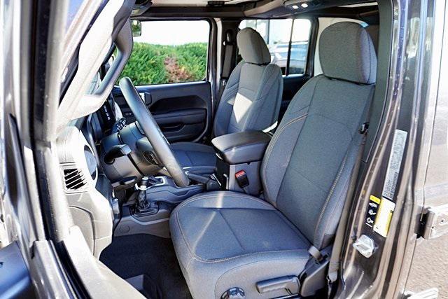 new 2026 Jeep Wrangler car, priced at $44,465