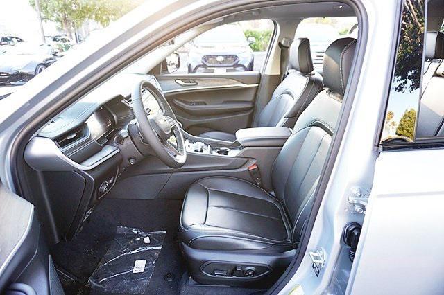 new 2023 Jeep Grand Cherokee L car, priced at $48,645