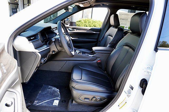 new 2026 Jeep Grand Cherokee car, priced at $45,830