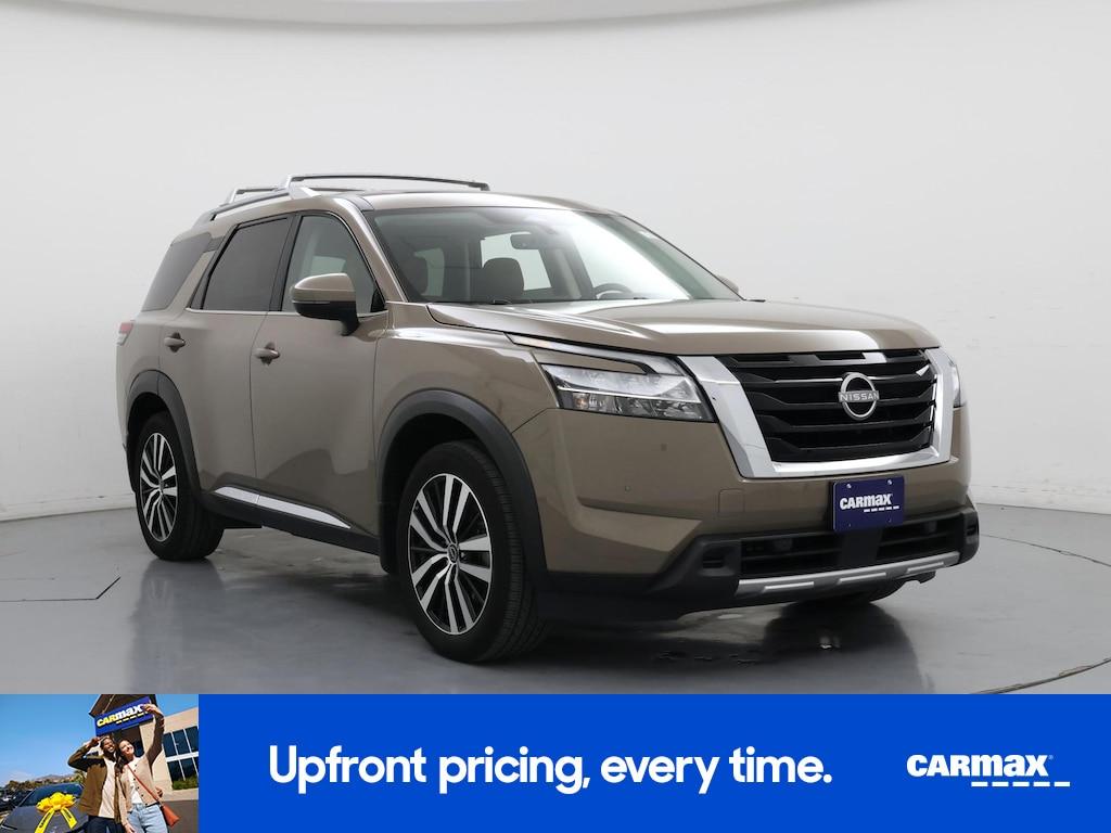 used 2024 Nissan Pathfinder car, priced at $39,998