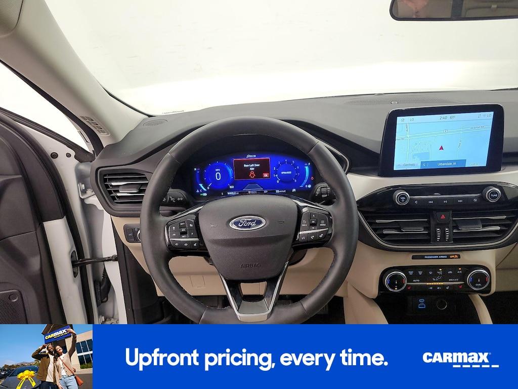 used 2022 Ford Escape car, priced at $25,998