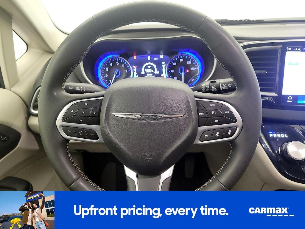 used 2023 Chrysler Pacifica car, priced at $26,998