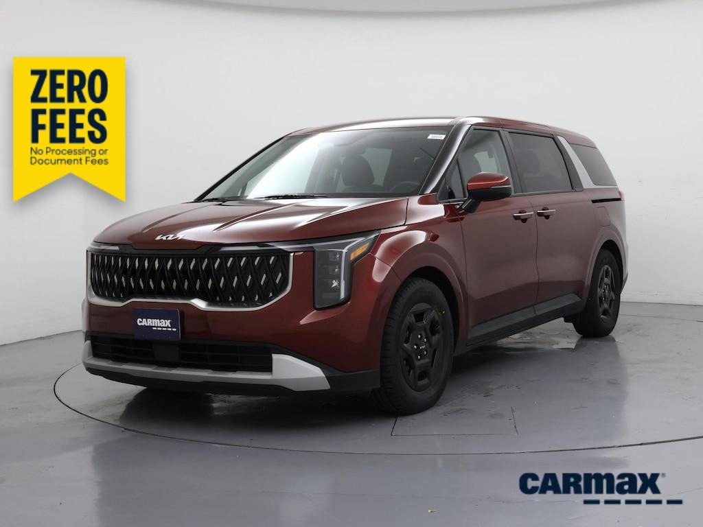 used 2025 Kia Carnival car, priced at $29,998