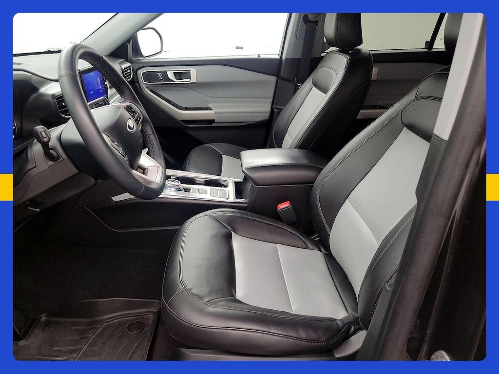 used 2024 Ford Explorer car, priced at $29,998