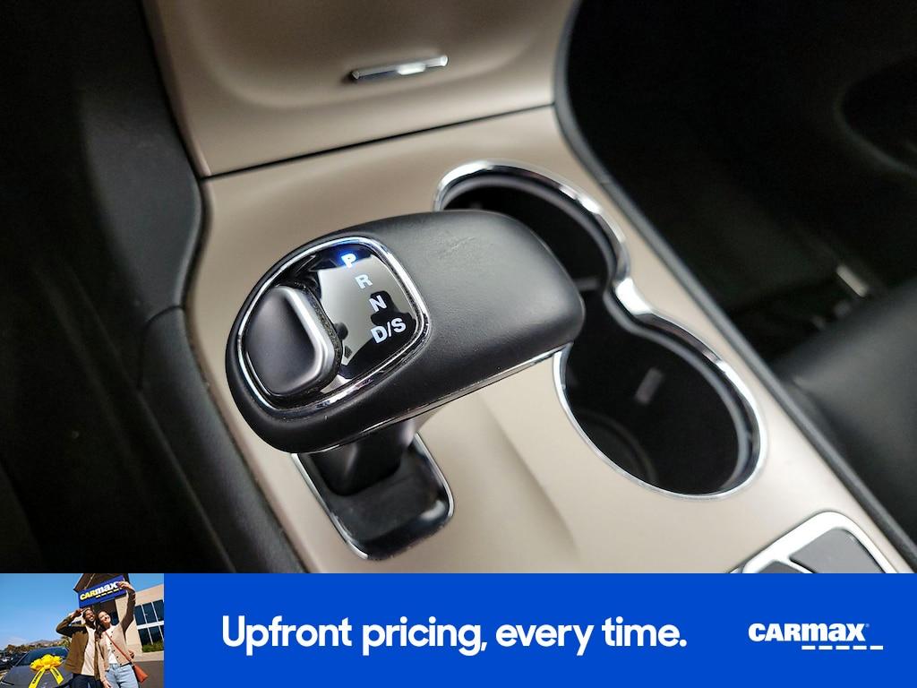 used 2014 Jeep Grand Cherokee car, priced at $15,998