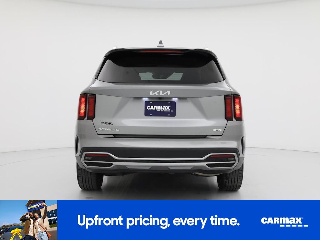 used 2023 Kia Sorento Hybrid car, priced at $30,998