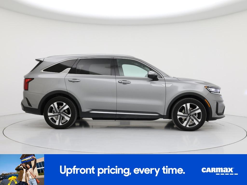 used 2023 Kia Sorento Hybrid car, priced at $30,998