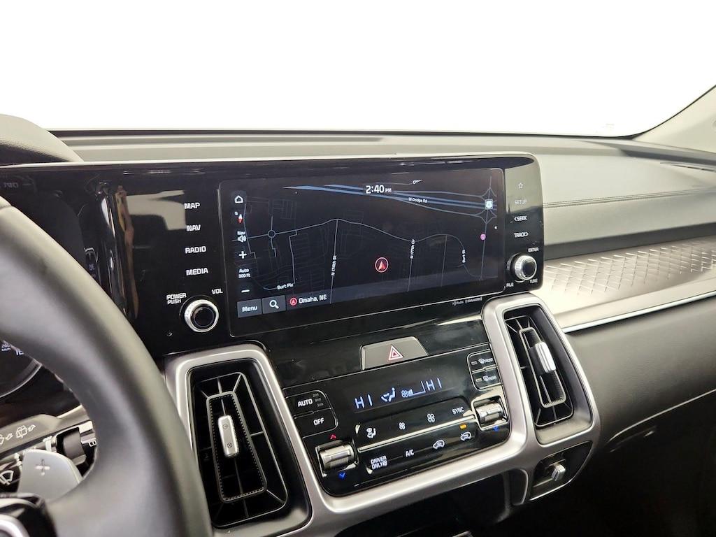 used 2023 Kia Sorento Hybrid car, priced at $30,998