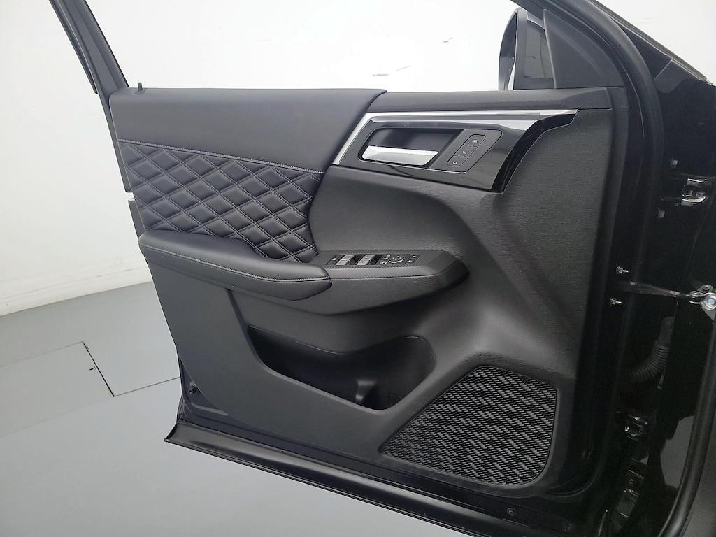 used 2022 Mitsubishi Outlander car, priced at $25,998