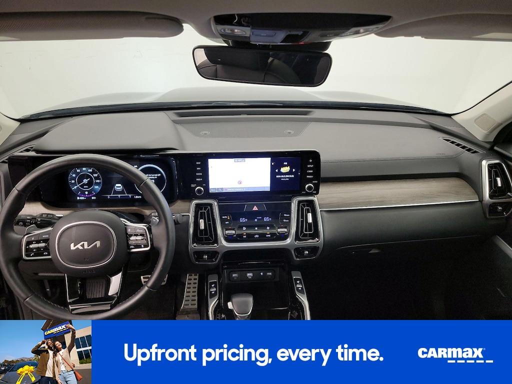 used 2023 Kia Sorento car, priced at $35,998
