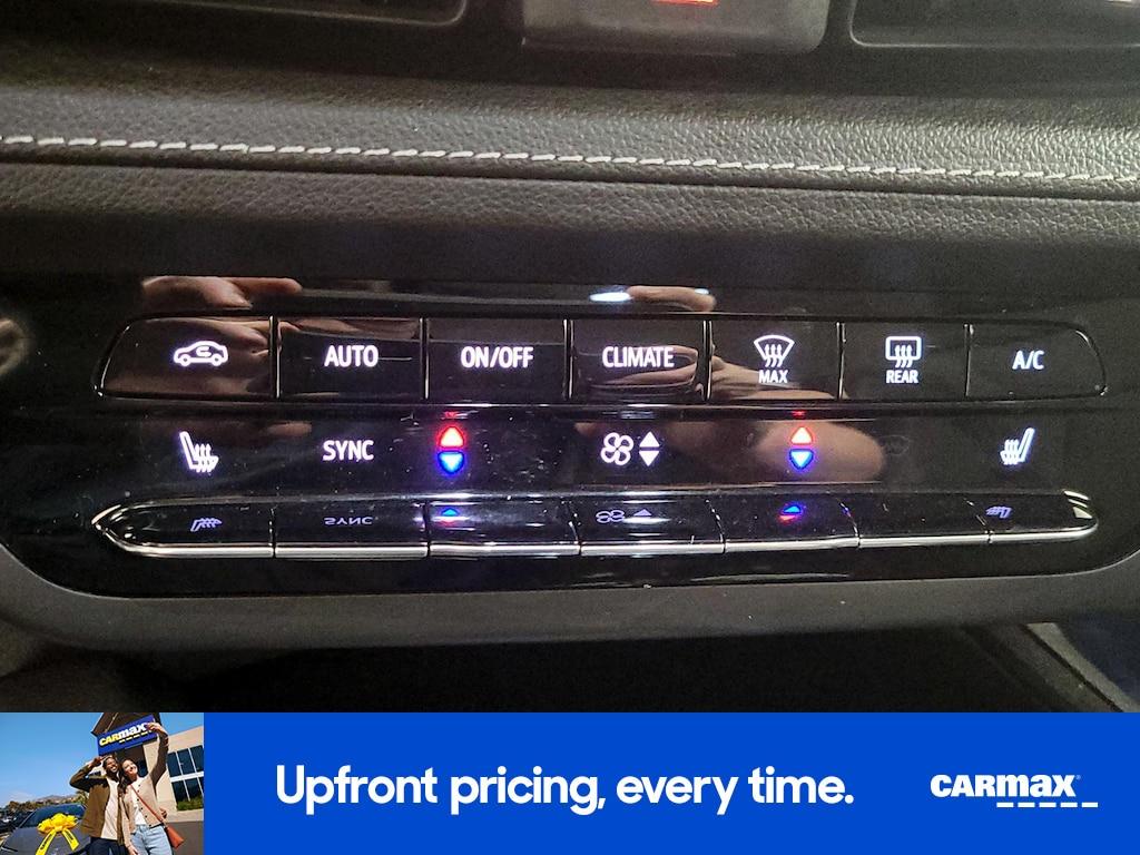 used 2022 Buick Envision car, priced at $23,998