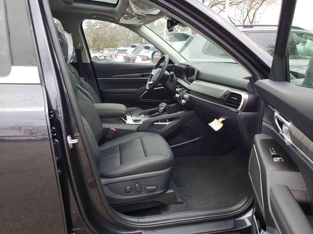 new 2025 Kia Telluride car, priced at $39,314