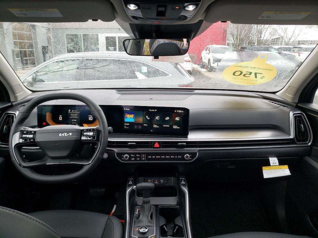 new 2026 Kia Sorento car, priced at $38,720