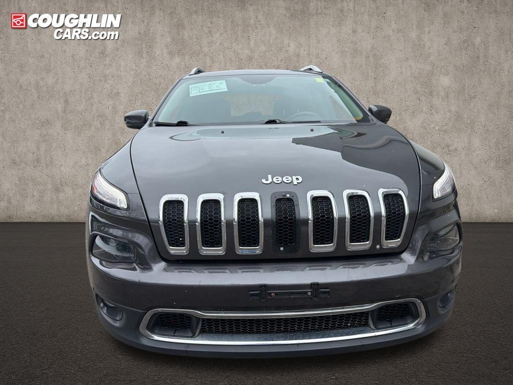 used 2015 Jeep Cherokee car, priced at $9,498