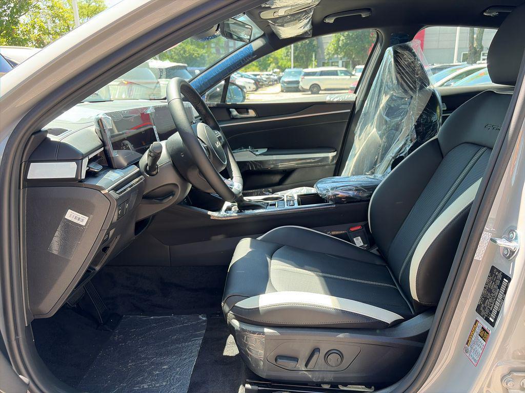 new 2026 Kia K5 car, priced at $29,725