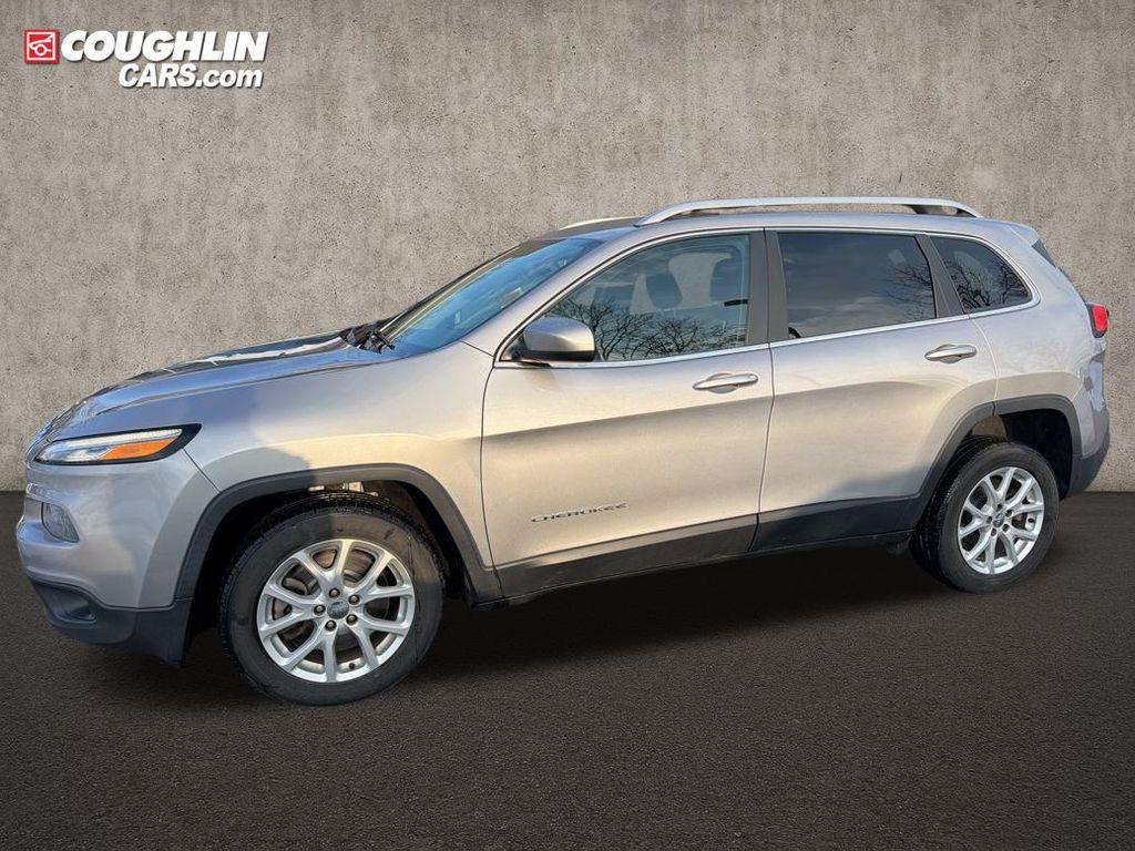 used 2018 Jeep Cherokee car, priced at $10,991