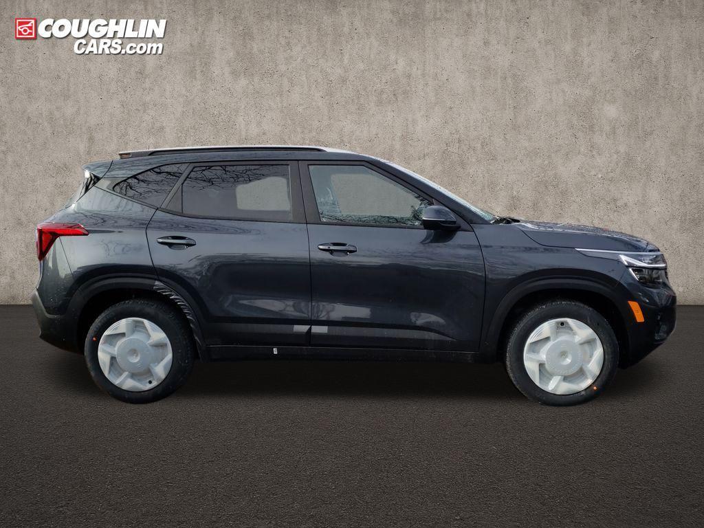 new 2026 Kia Seltos car, priced at $25,874