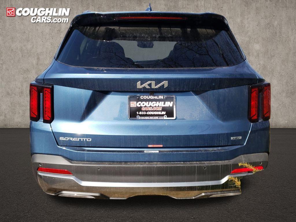 new 2026 Kia Sorento Hybrid car, priced at $39,453