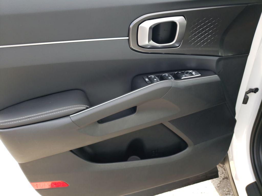 new 2026 Kia Sorento car, priced at $29,251