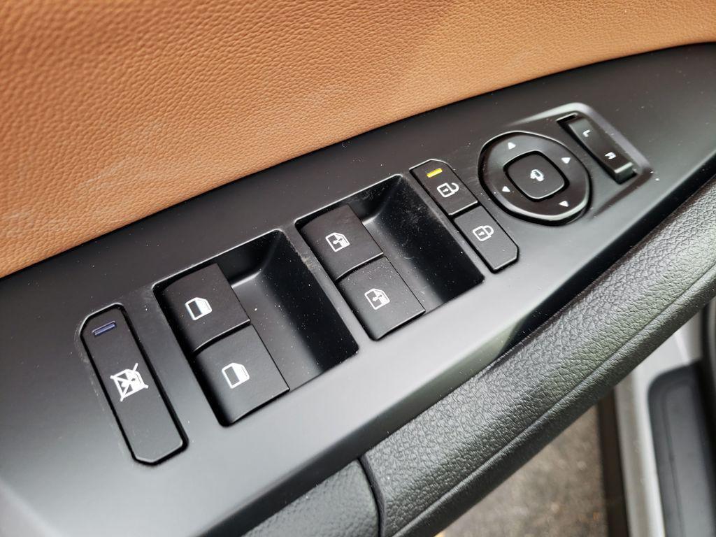 new 2026 Kia Sportage car, priced at $36,827