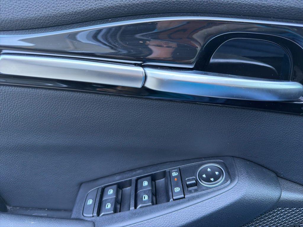 used 2024 Kia Seltos car, priced at $22,984