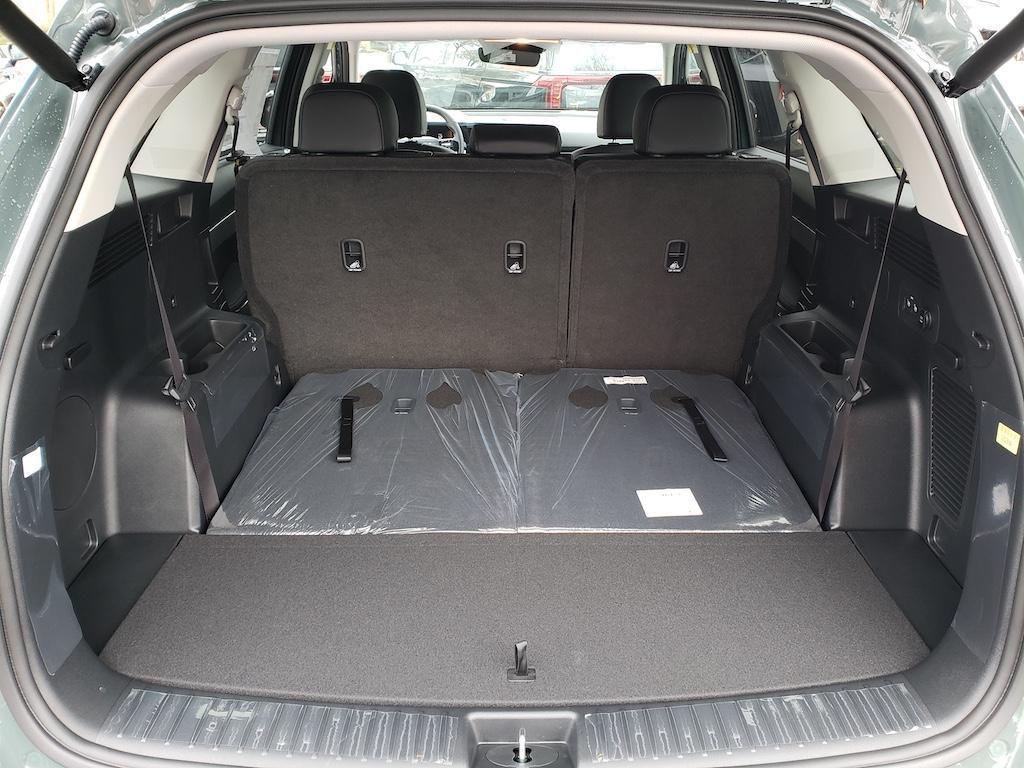 new 2026 Kia Sorento Hybrid car, priced at $37,544