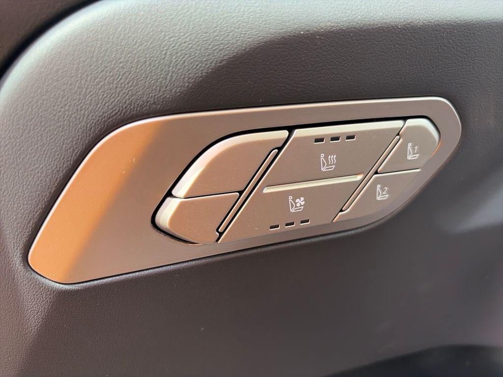new 2027 Kia Telluride Hybrid car, priced at $52,530