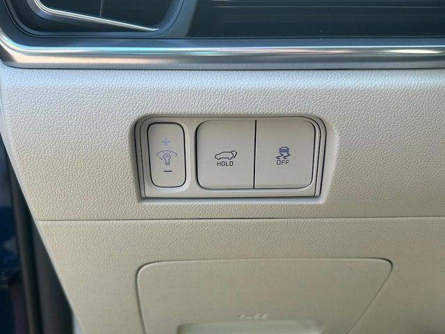 new 2025 Kia Sorento car, priced at $39,803