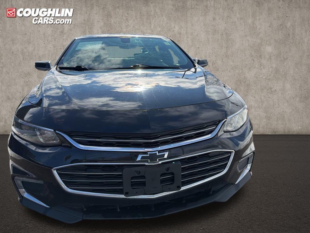 used 2018 Chevrolet Malibu car, priced at $9,888