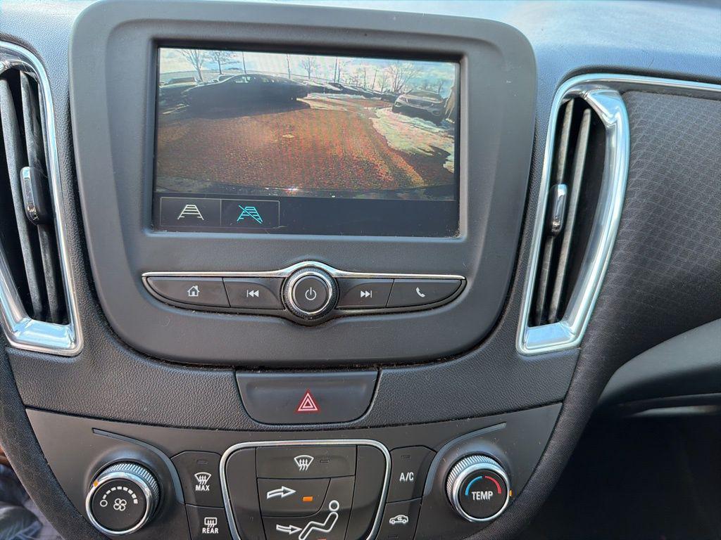 used 2018 Chevrolet Malibu car, priced at $9,888