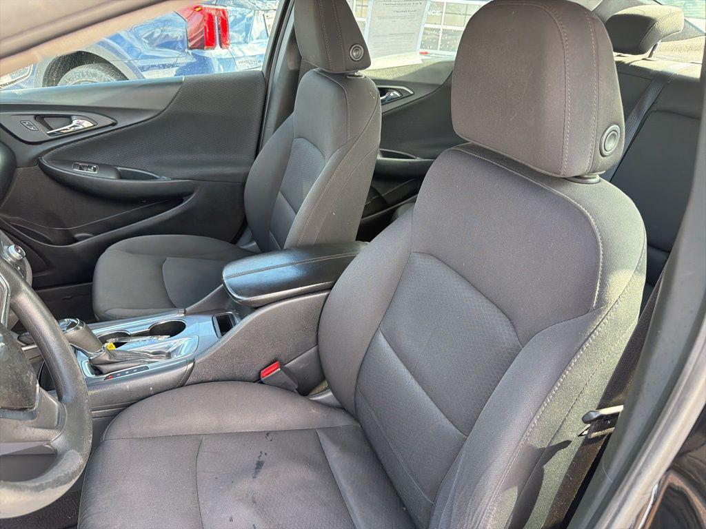 used 2018 Chevrolet Malibu car, priced at $9,888