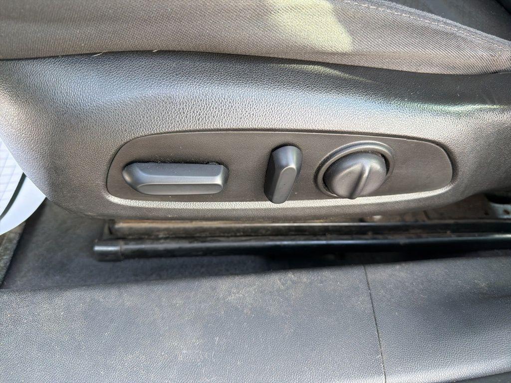 used 2018 Chevrolet Malibu car, priced at $9,888