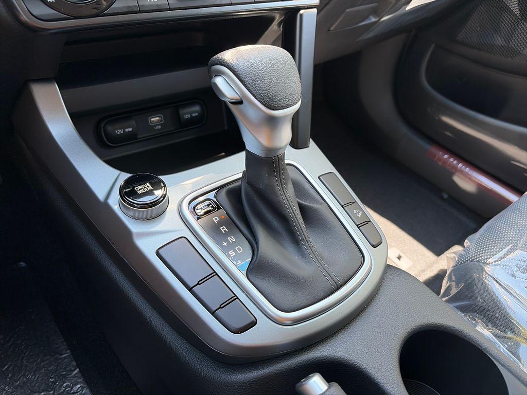 new 2026 Kia Seltos car, priced at $23,285