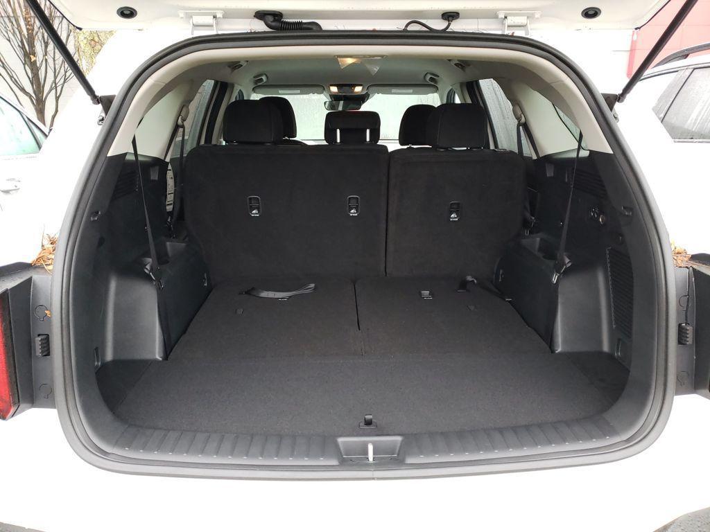 new 2026 Kia Sorento car, priced at $30,251