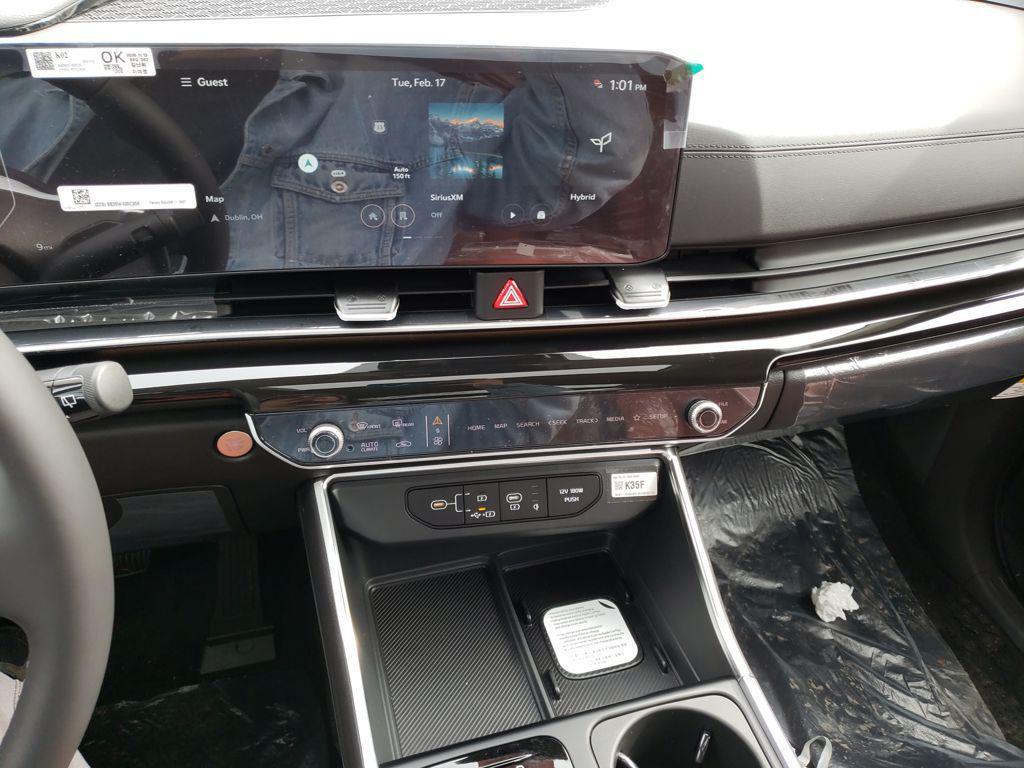 new 2026 Kia Carnival Hybrid car, priced at $52,868