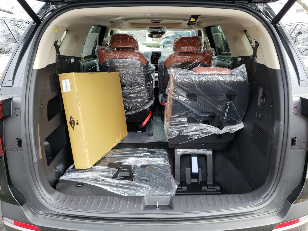 new 2026 Kia Carnival Hybrid car, priced at $52,868