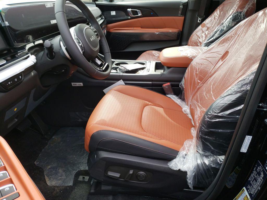 new 2026 Kia Carnival Hybrid car, priced at $52,868