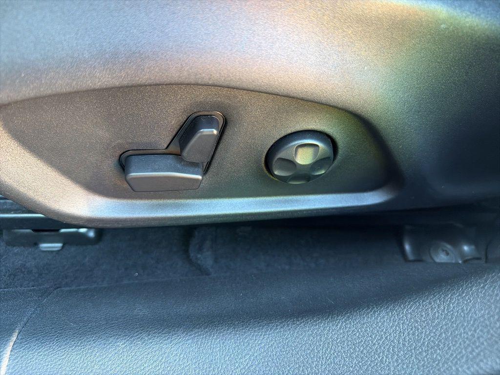 used 2021 Jeep Compass car, priced at $18,337