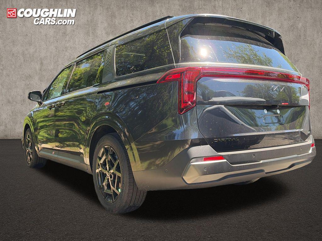 new 2026 Kia Carnival Hybrid car, priced at $48,100