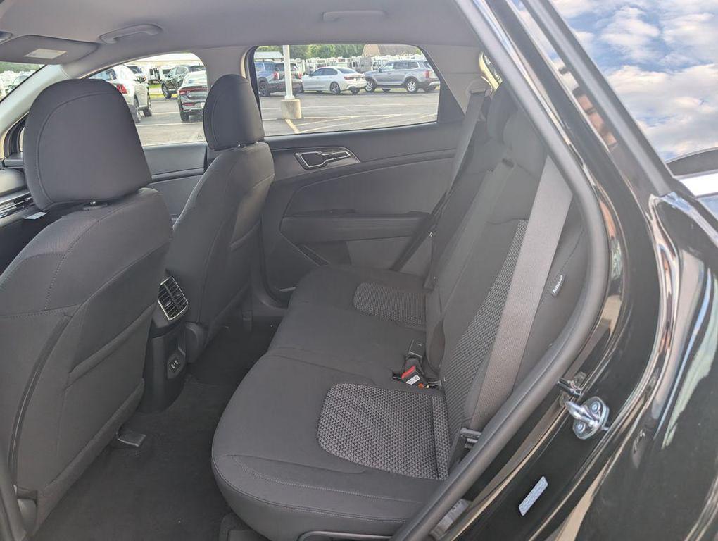 new 2026 Kia Sportage car, priced at $29,285