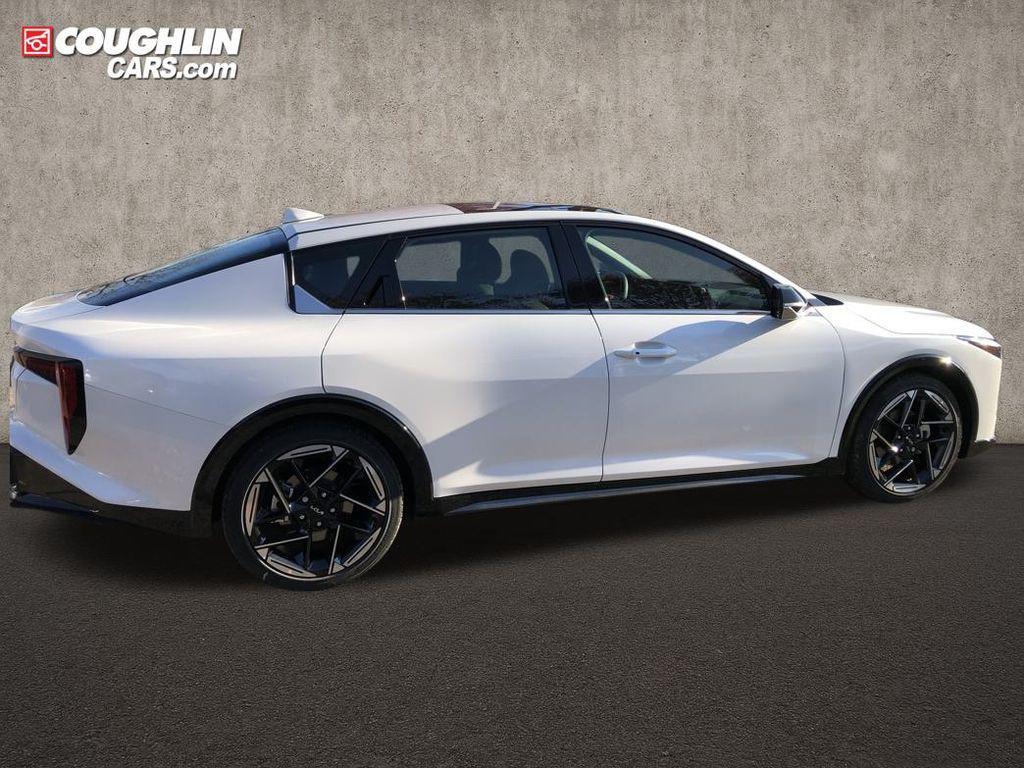 new 2025 Kia K4 car, priced at $25,709