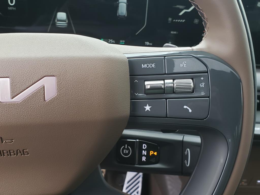 new 2026 Kia EV9 car, priced at $61,008