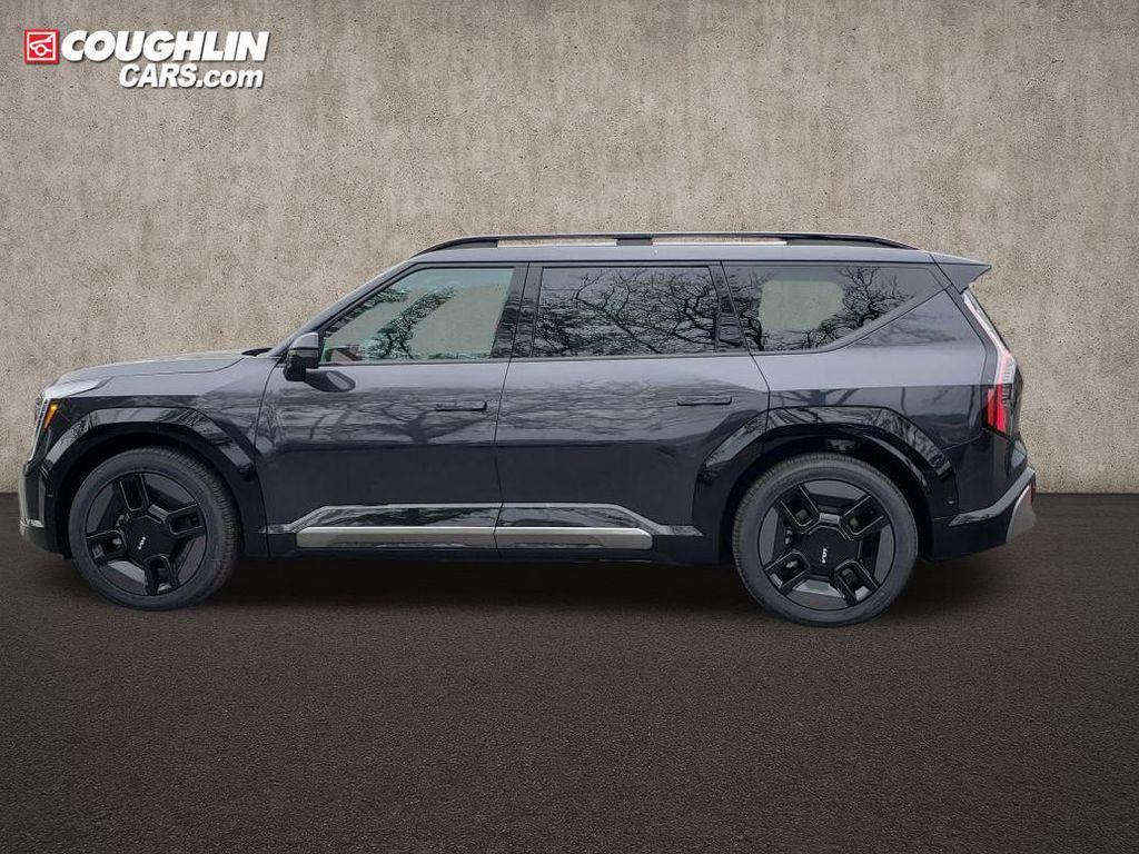 new 2026 Kia EV9 car, priced at $61,008