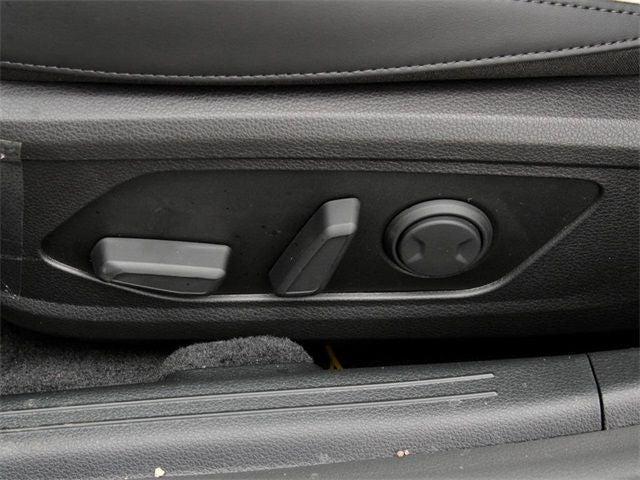 new 2025 Kia K5 car, priced at $29,999