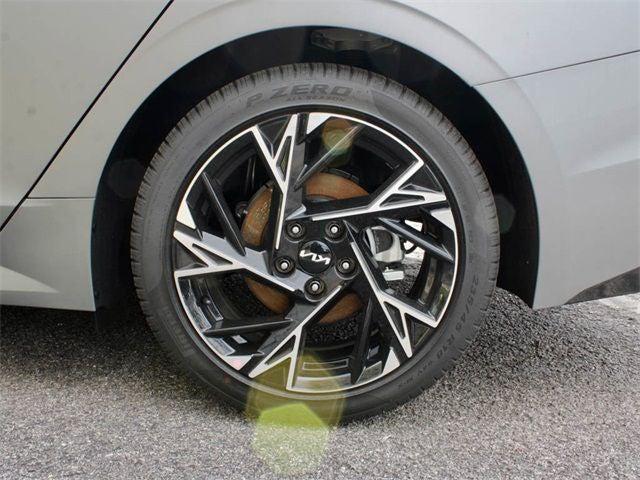 new 2025 Kia K5 car, priced at $29,999