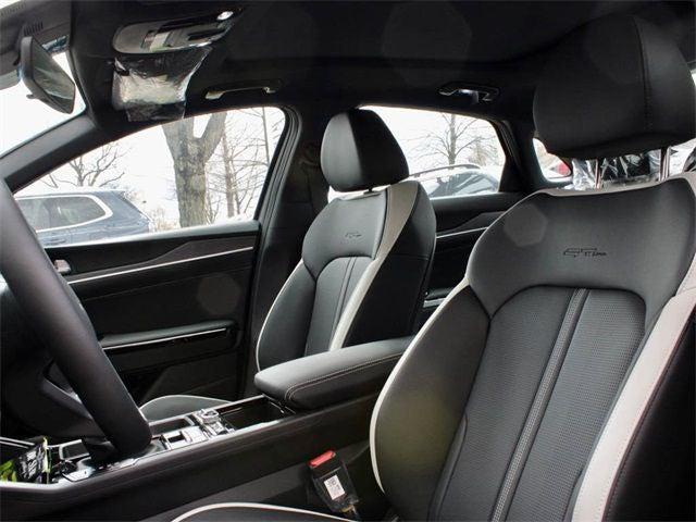 new 2025 Kia K5 car, priced at $29,999