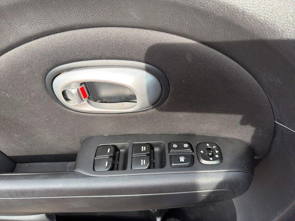 used 2016 Kia Soul car, priced at $8,991